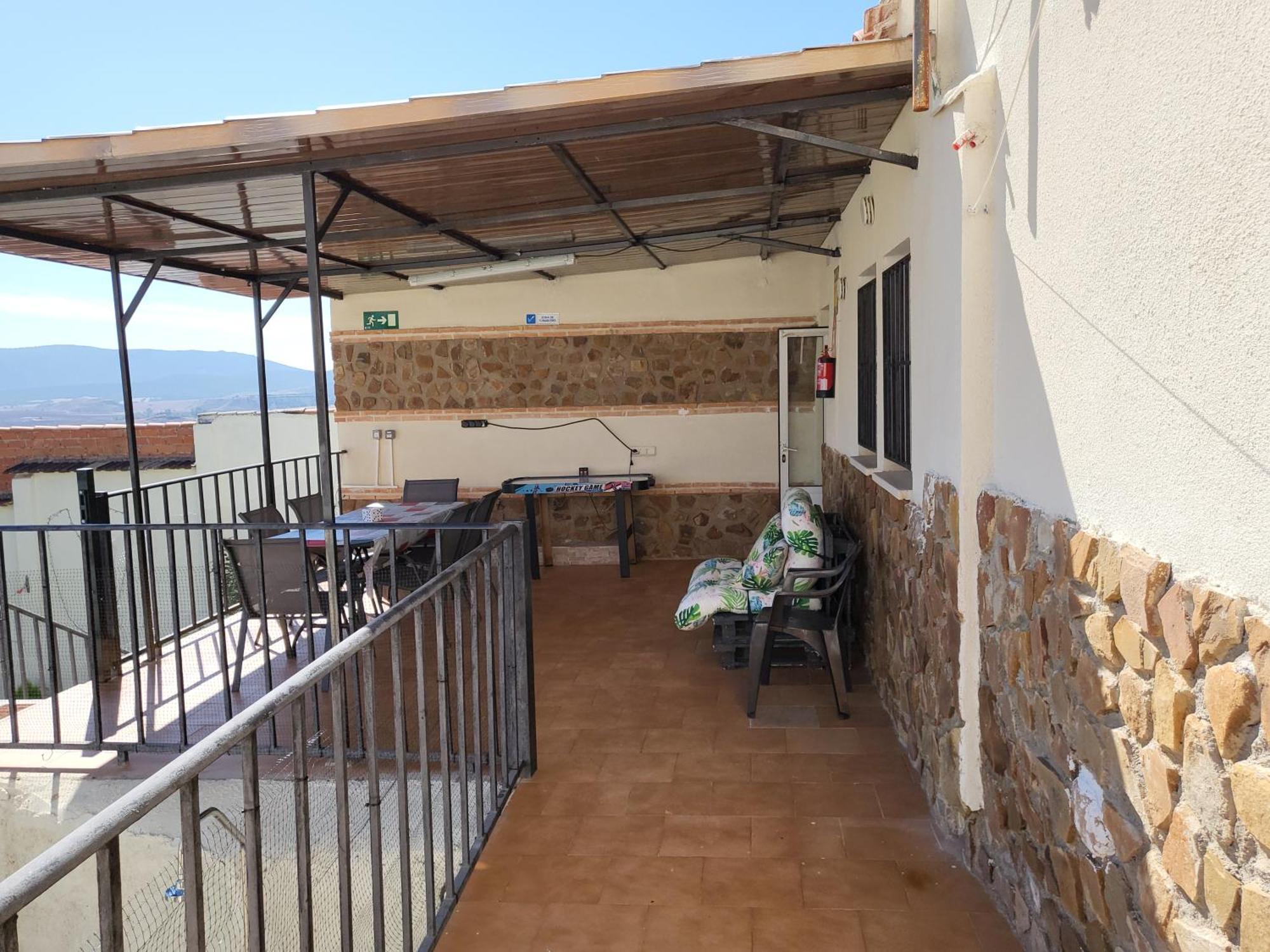 Casa Oasis Puertollano, Una Casa Rural En Puertollano, Agradable, Con Piscina En Zona Tranquila Bagian luar foto