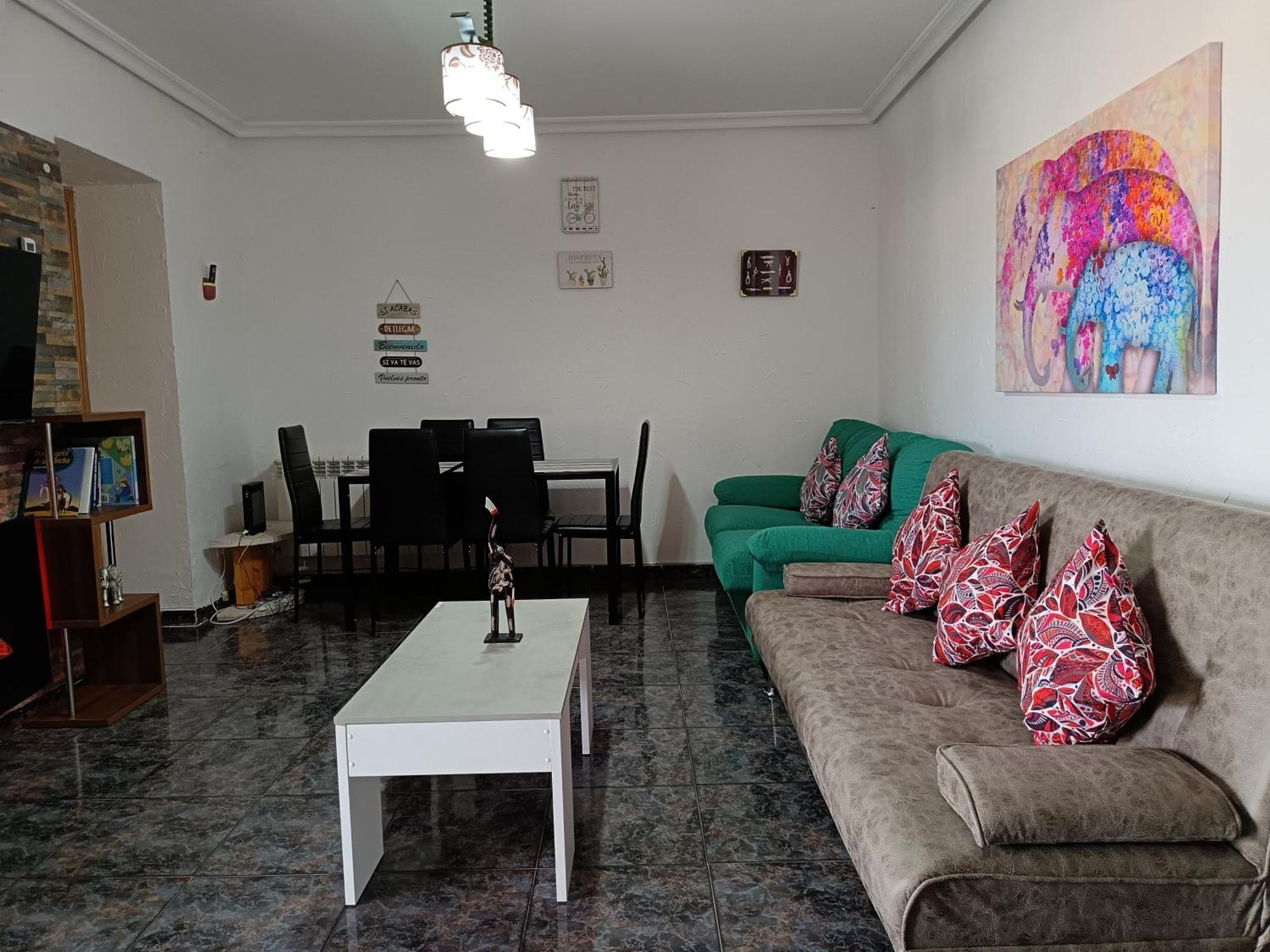 Casa Oasis Puertollano, Una Casa Rural En Puertollano, Agradable, Con Piscina En Zona Tranquila Bagian luar foto
